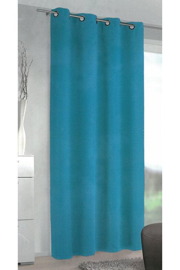 Draperie Black-out cu inele
